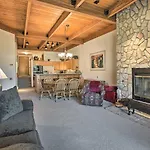 Slopeside Snowmass Townhome With Mountain Views!