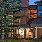 Ridgepoint Townhomes
