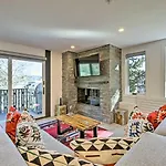 Cozy-Luxe Colorado Condo Next To Base Village