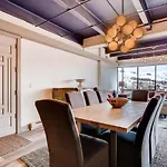 Uniquely Decorated Mountain Plaza Condo Condo