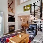 Amazing 2 Bedroom With Balcony And Views Condo