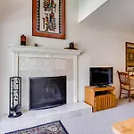 1 Bedroom Andloft With Deck - Sleeps 5 People