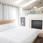 Aspen Stash Pad With Fireplace, Parking, W/D