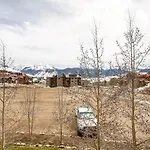 Rustic 3 Bedroom Condominium Condo