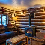 Pioneer Guest Cabins