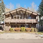118 E. Bleeker Street Lower Level, Large Lower-Level Condo In Duplex With Private Deck