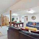 Lake Springs Luxury