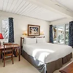 Chateau Roaring Fork Unit 29, Sunny, Corner Condo With River Views