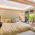 Enclave 102, Snowmass Ski-In/Ski-Out Condo W/Shared Pool/Hot Tub