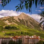 The Grand Lodge Hotel And Suites