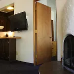 St Moritz Lodge And Condominiums