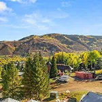 Aspen Ajax Shadow Mountain Lodge