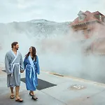 Glenwood Hot Springs Resort