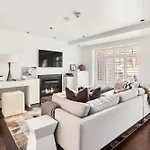 New Listing 1 Bedroom Aspen Condo By Gondola
