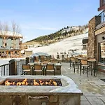 The Ritz-Carlton, 2 Bedroom Residence 8404 W/ Courtyard View, Ski-In/Ski-Out Resort In Aspen Highlands