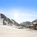 The Ritz-Carlton Club, Two-Bedroom Residence Float 1, Ski-In & Ski-Out Resort In Aspen Highlands
