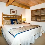 Lift One - 1 Bedroom Ground Level 104