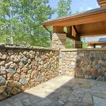 Mccoy Peak Lodge By East West