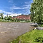 Rivers Edge Mtn Home Private Hot Tub And Views