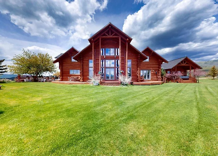 Lake Springs Luxury