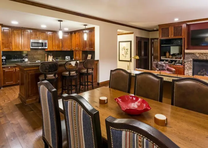 The Ritz-Carlton, 2 Bedroom Residence 8404 W/ Courtyard View, Ski-In/Ski-Out Resort In Aspen Highlands