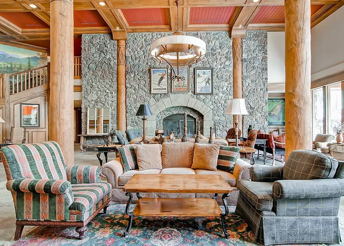Mccoy Peak Lodge By East West
