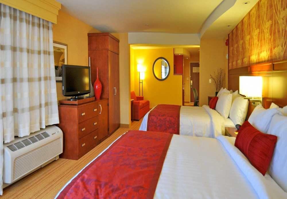 Hotel Courtyard By Marriott 3*