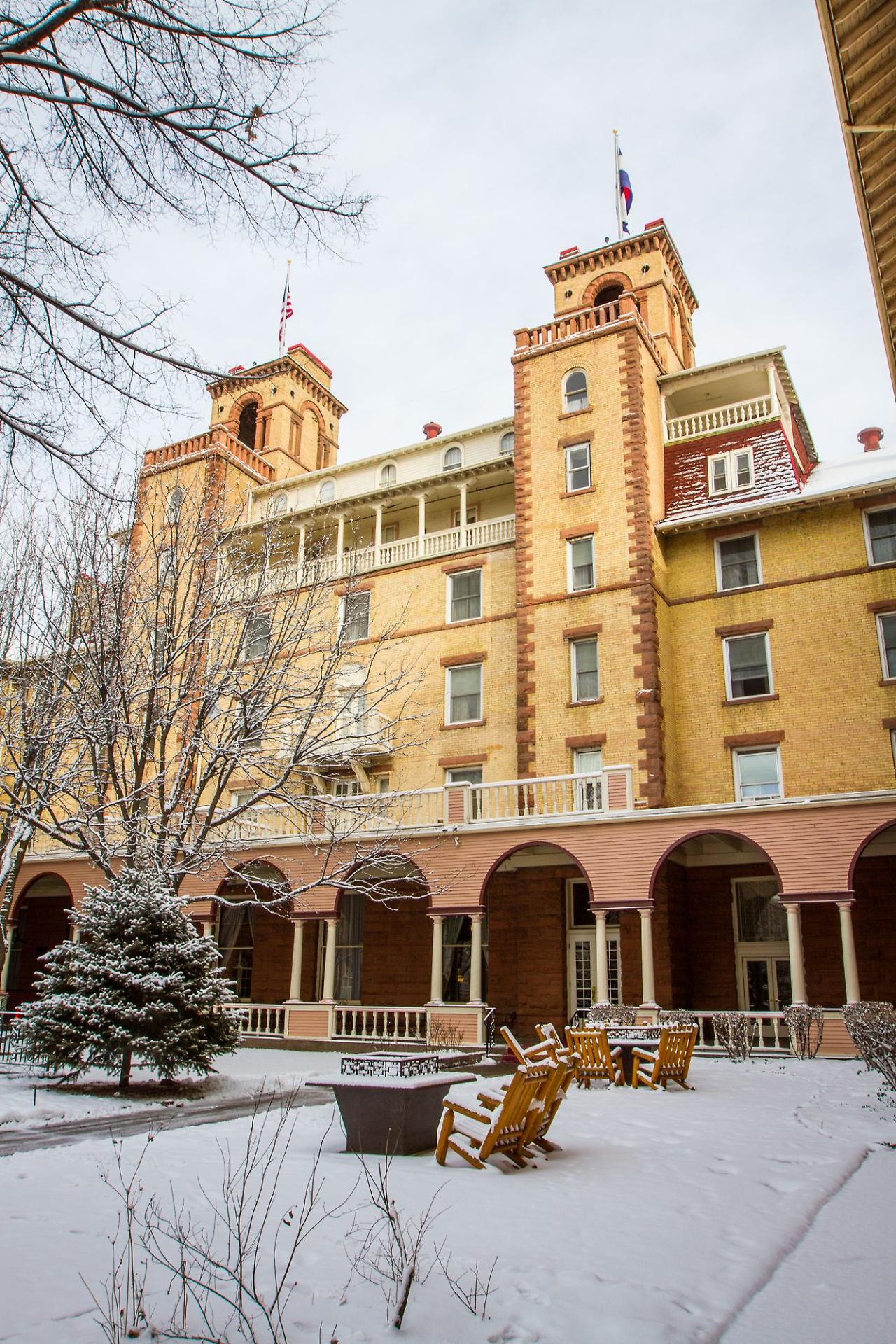 Colorado Hotel 3*