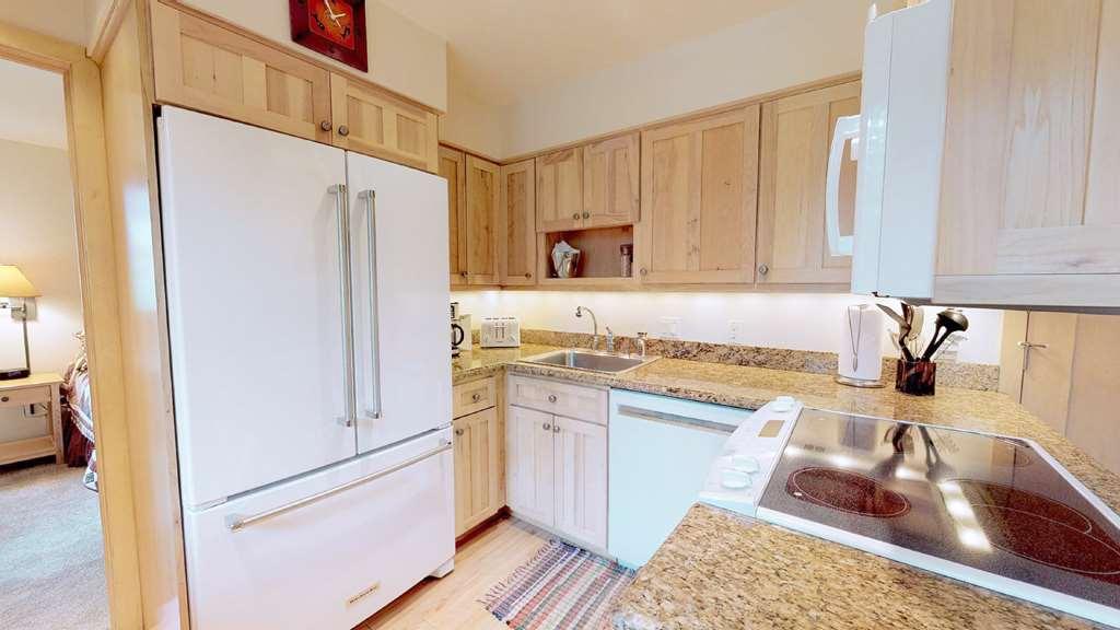 Tamarack Townhouses, Destination * Snowmass Village