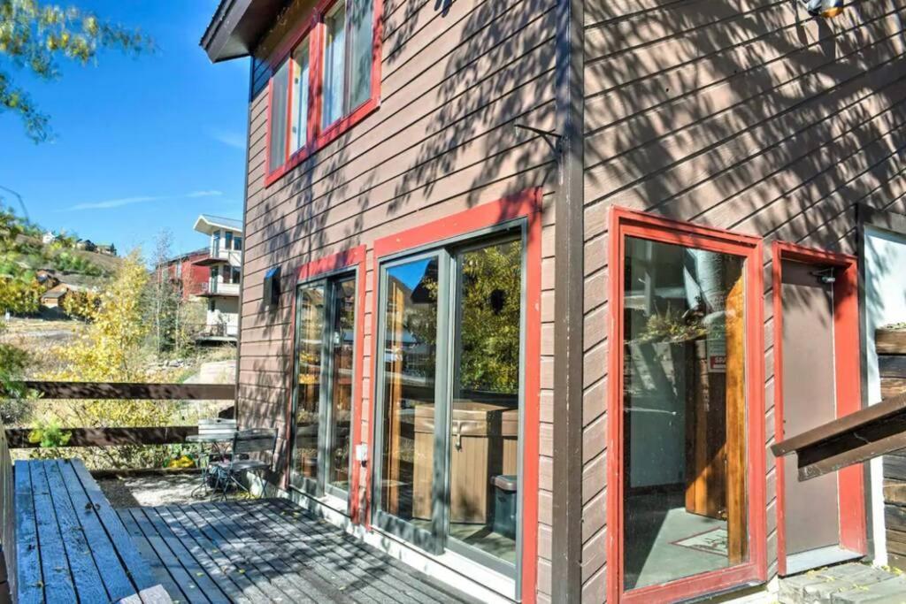 Holiday home In, Walk Out! The Perfect Mountain Retreat! Crested Butte