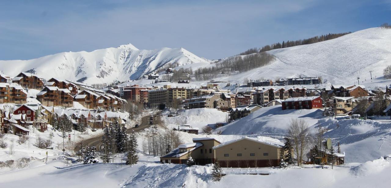 Elevation & Hotel 4*