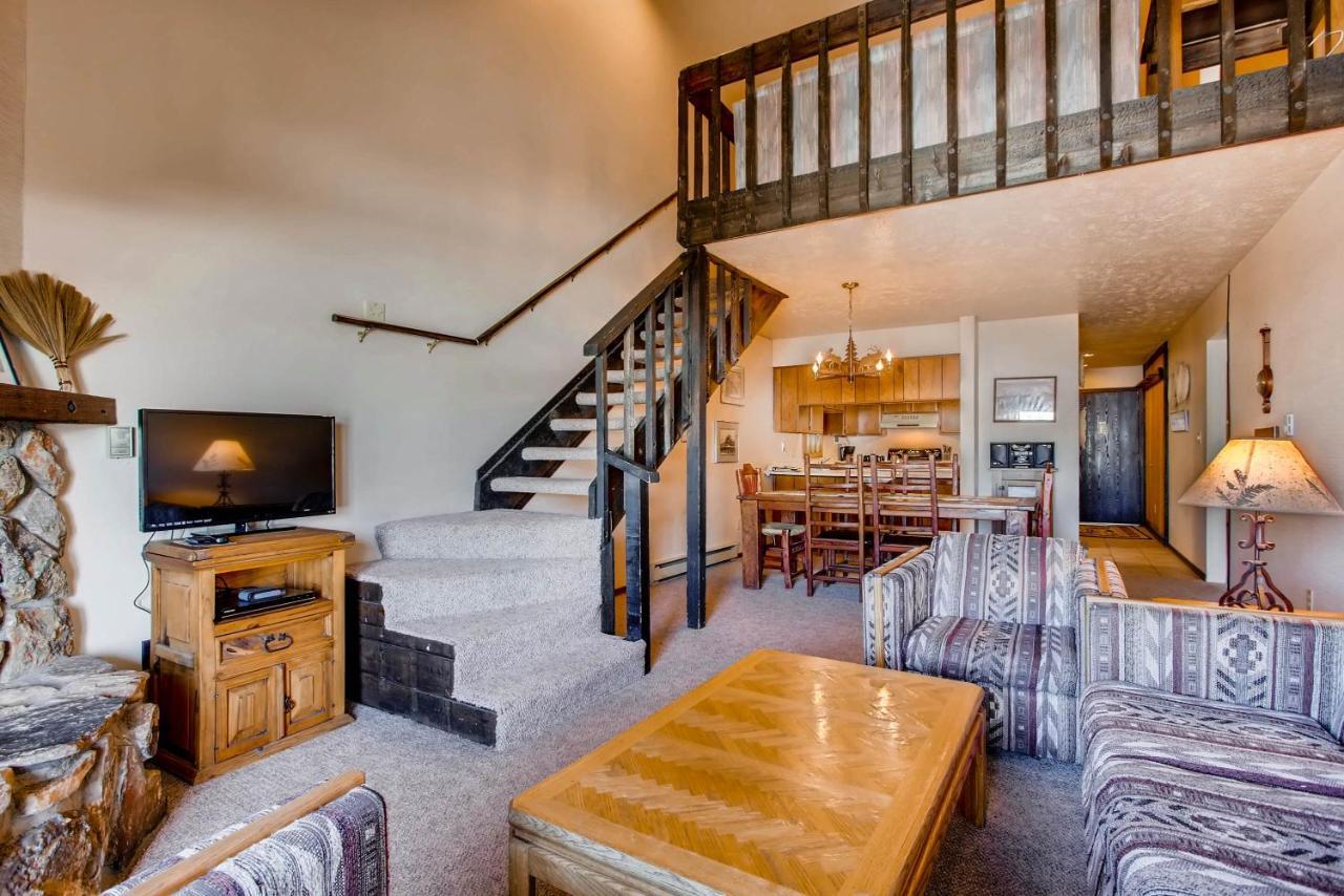 Unique, Mountain 4 Bedroom Apartment Crested Butte