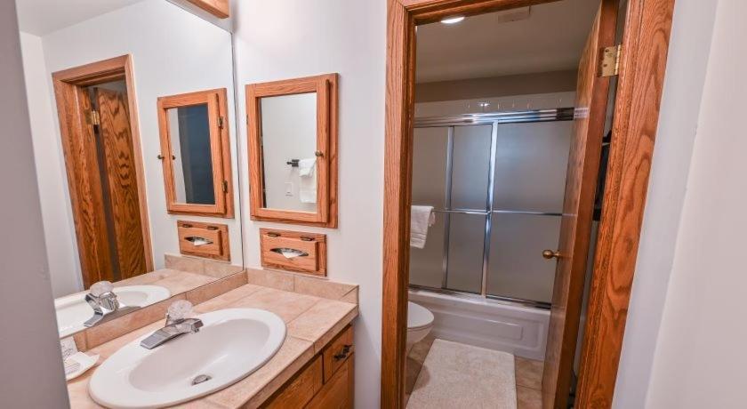 Spacious 3 Bedroom Plaza Unit With Washer Dryer Apartment Crested Butte