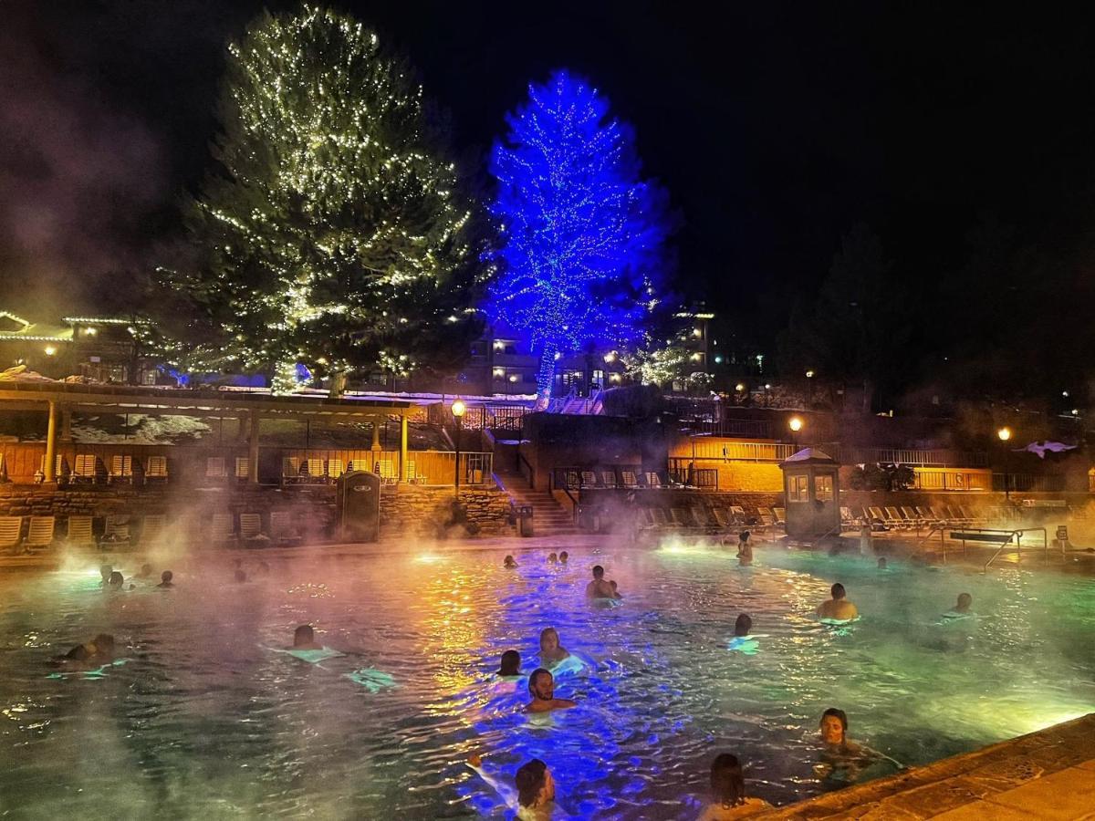 Resort Glenwood Hot Springs 4*
