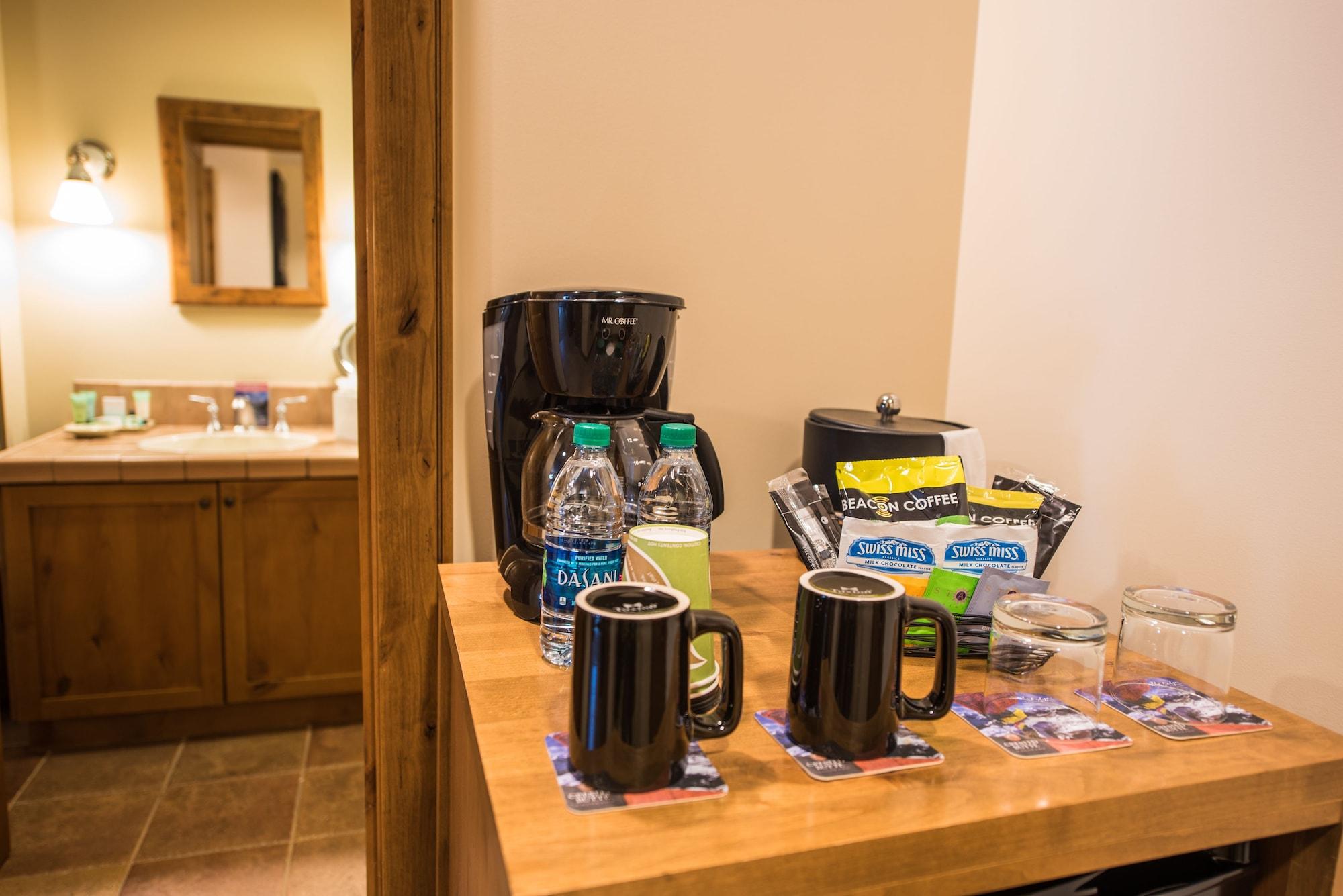 The At Mountaineer Square Resort Mount Crested Butte