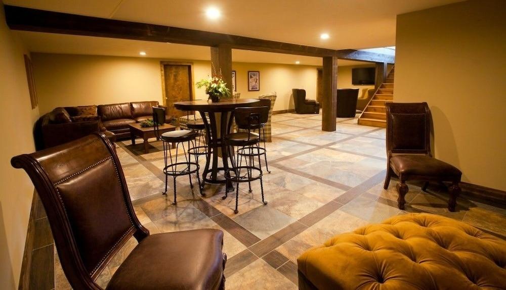 Nordic Inn