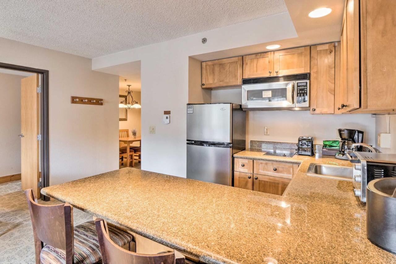 Idyllic Grand Steps To The Cb Lifts! Apartment Mount Crested Butte