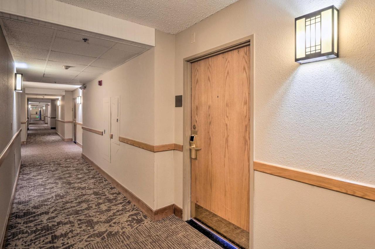 Idyllic Grand Steps To The Cb Lifts! Apartment Mount Crested Butte