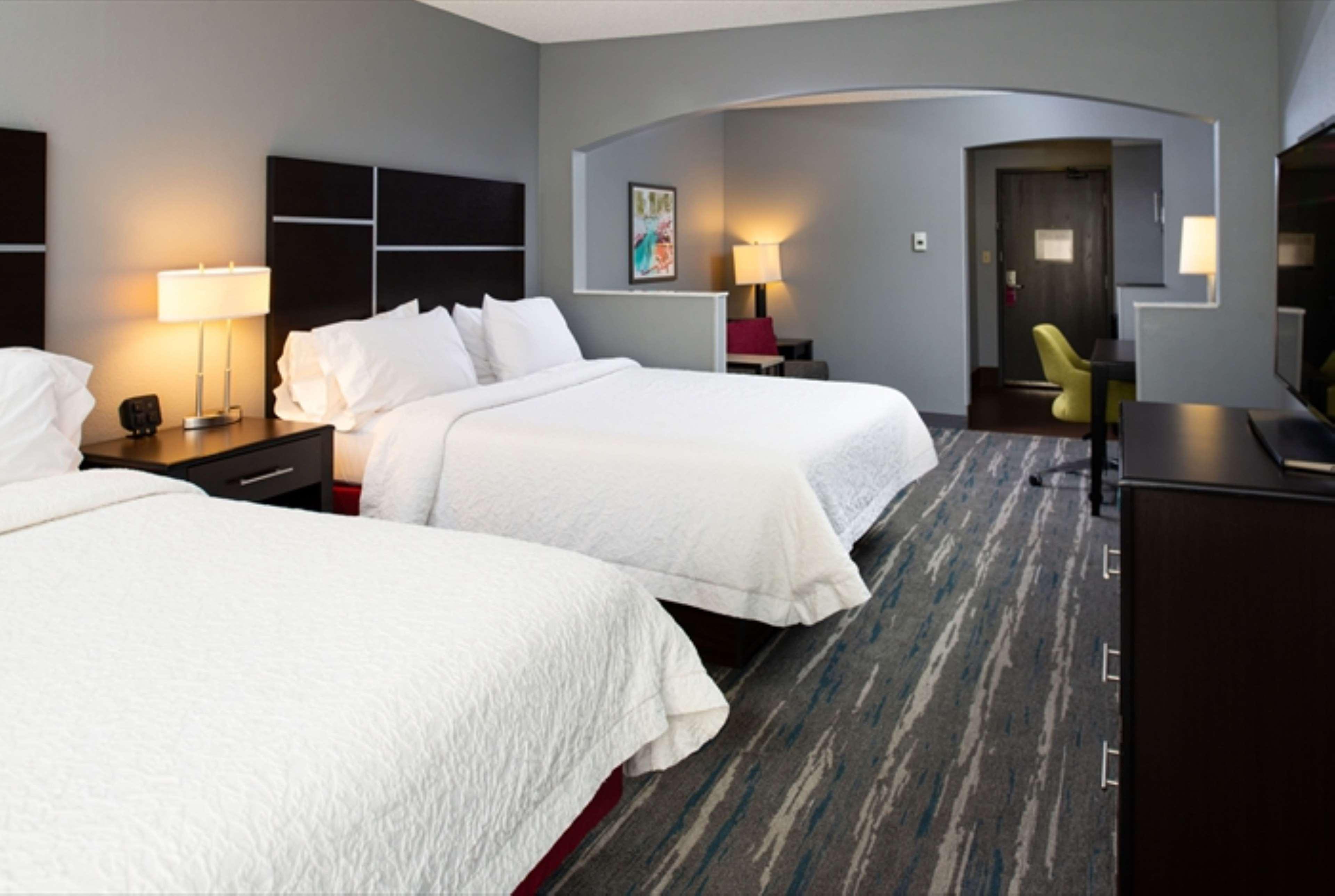 Hampton Hotel