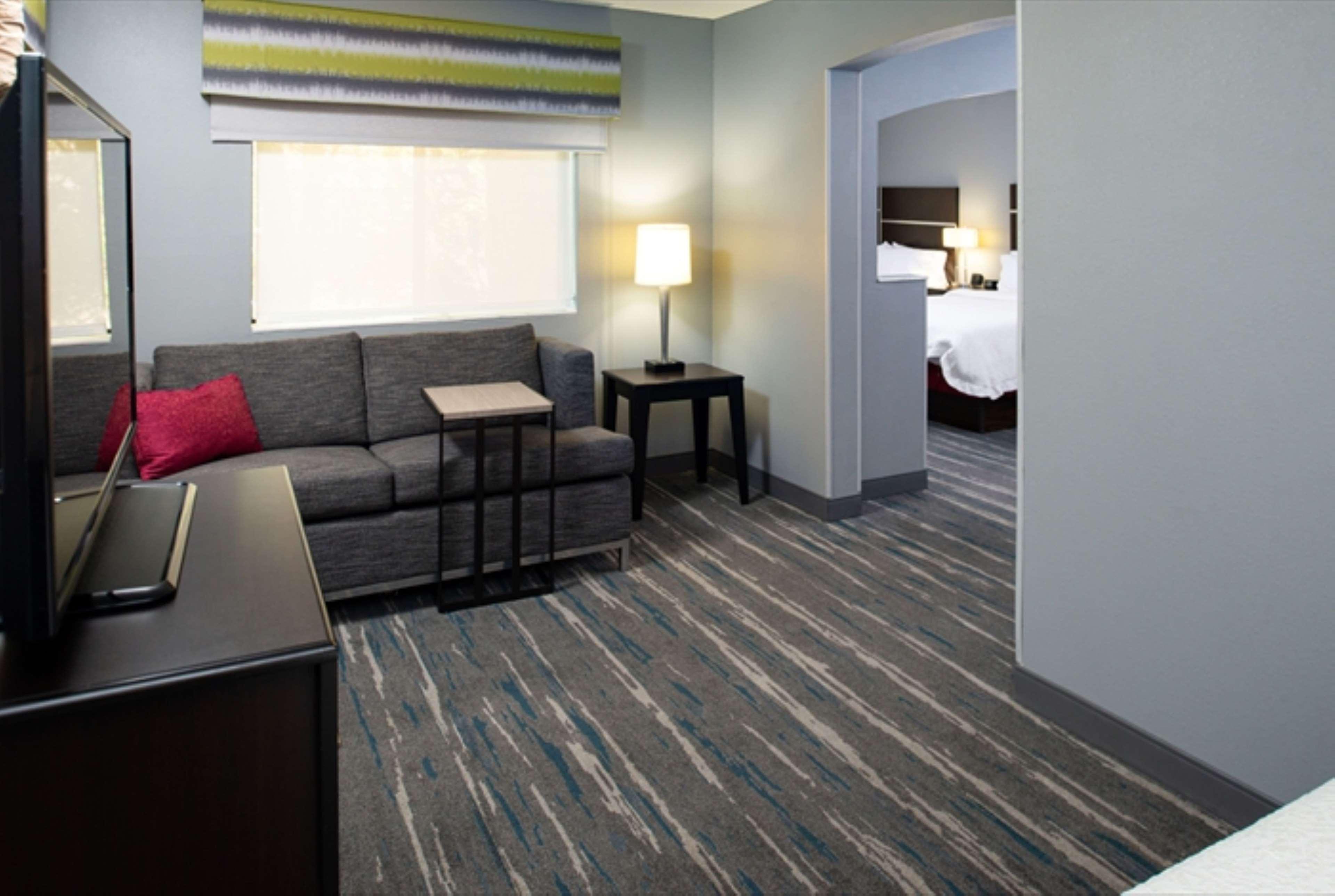 Hampton Hotel
