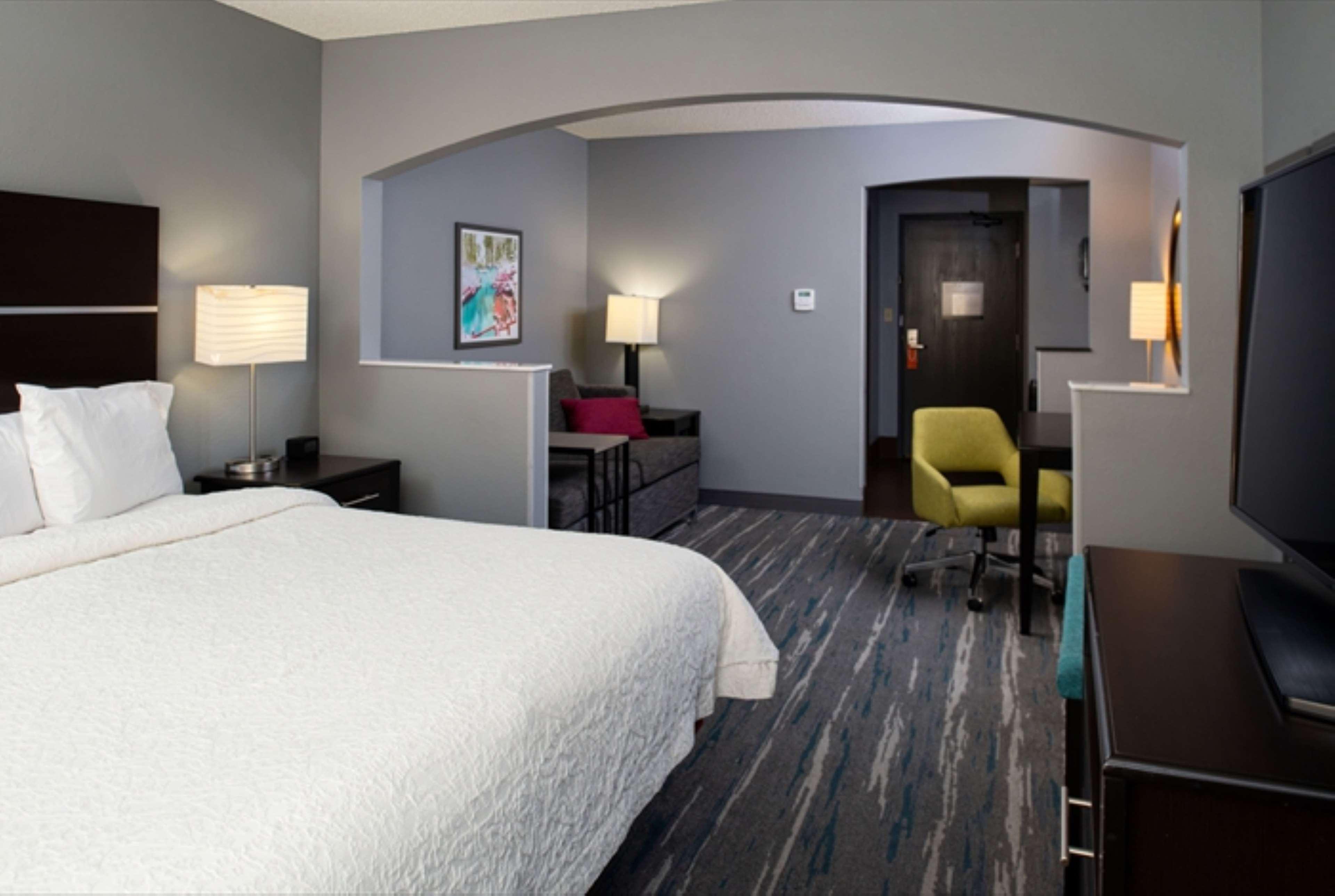 Hampton Hotel 3*