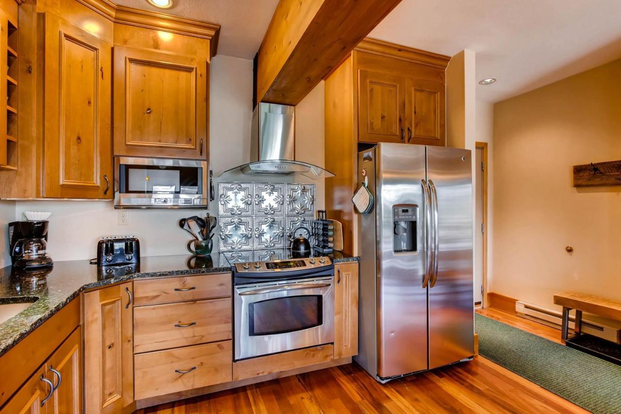 Apartment Unique & Modern 3 Bedroom 2ba Condo- Ski-in Ski-out