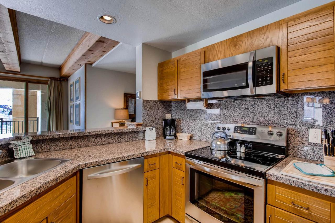 Apartment Unique 2 Bedroom With Fireplace