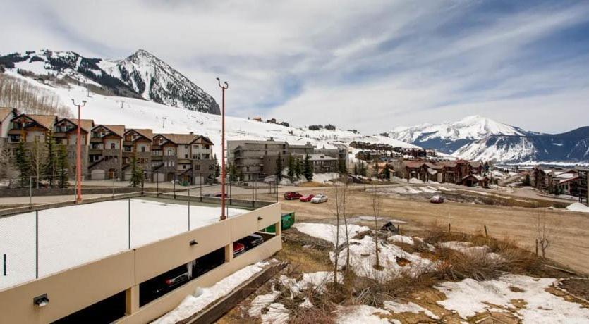 Spacious 3 Bedroom Plaza Unit With Washer Dryer * Crested Butte