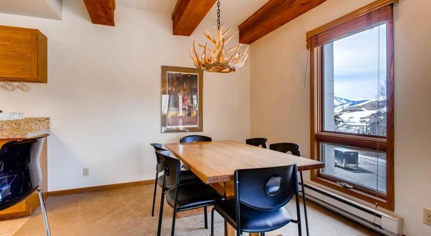 Cozy 2 Bedroom Sleeps 6 People * Crested Butte