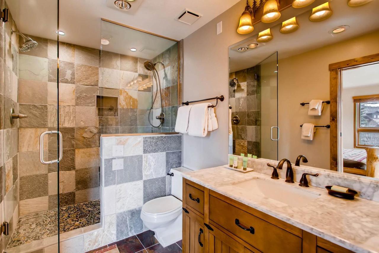 Rustic 3 Bedroom Crested Butte