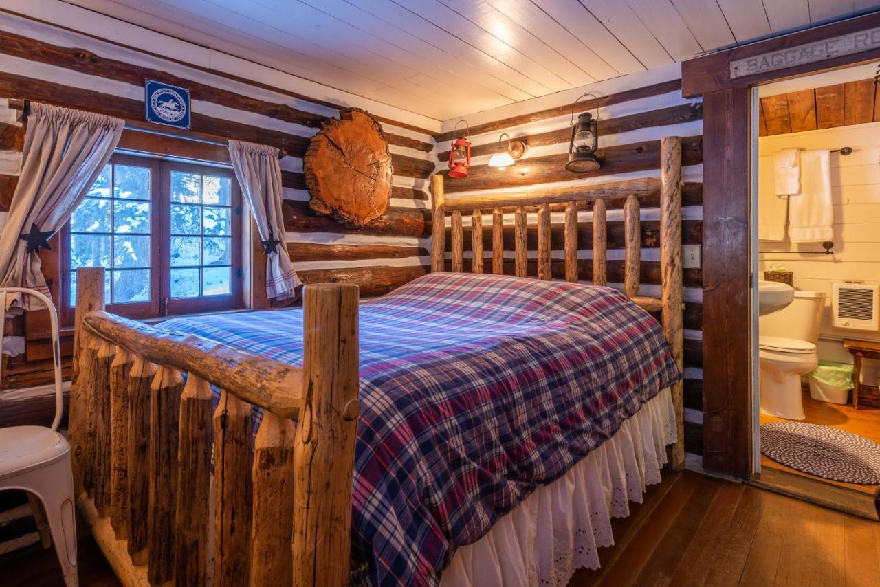 Pioneer Guest 3* Crested Butte
