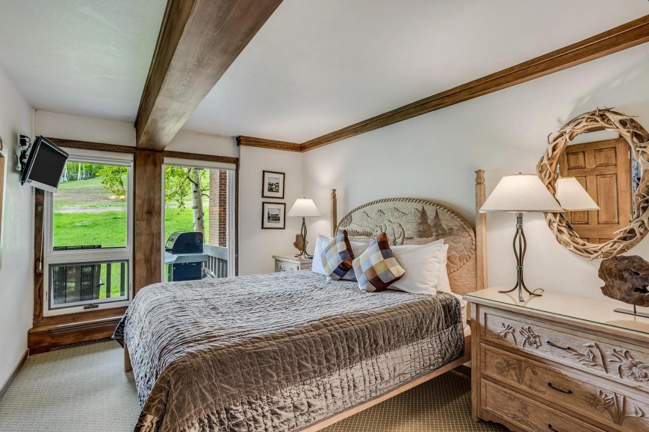 Interlude 2-bedroom Unit 205 Holiday home