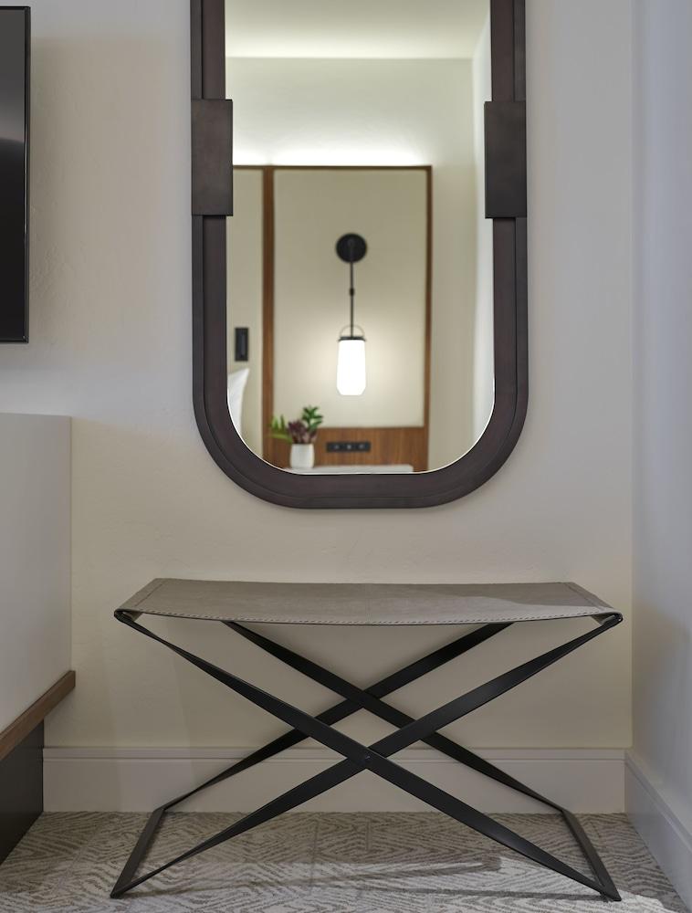 Limelight Hotel 4*