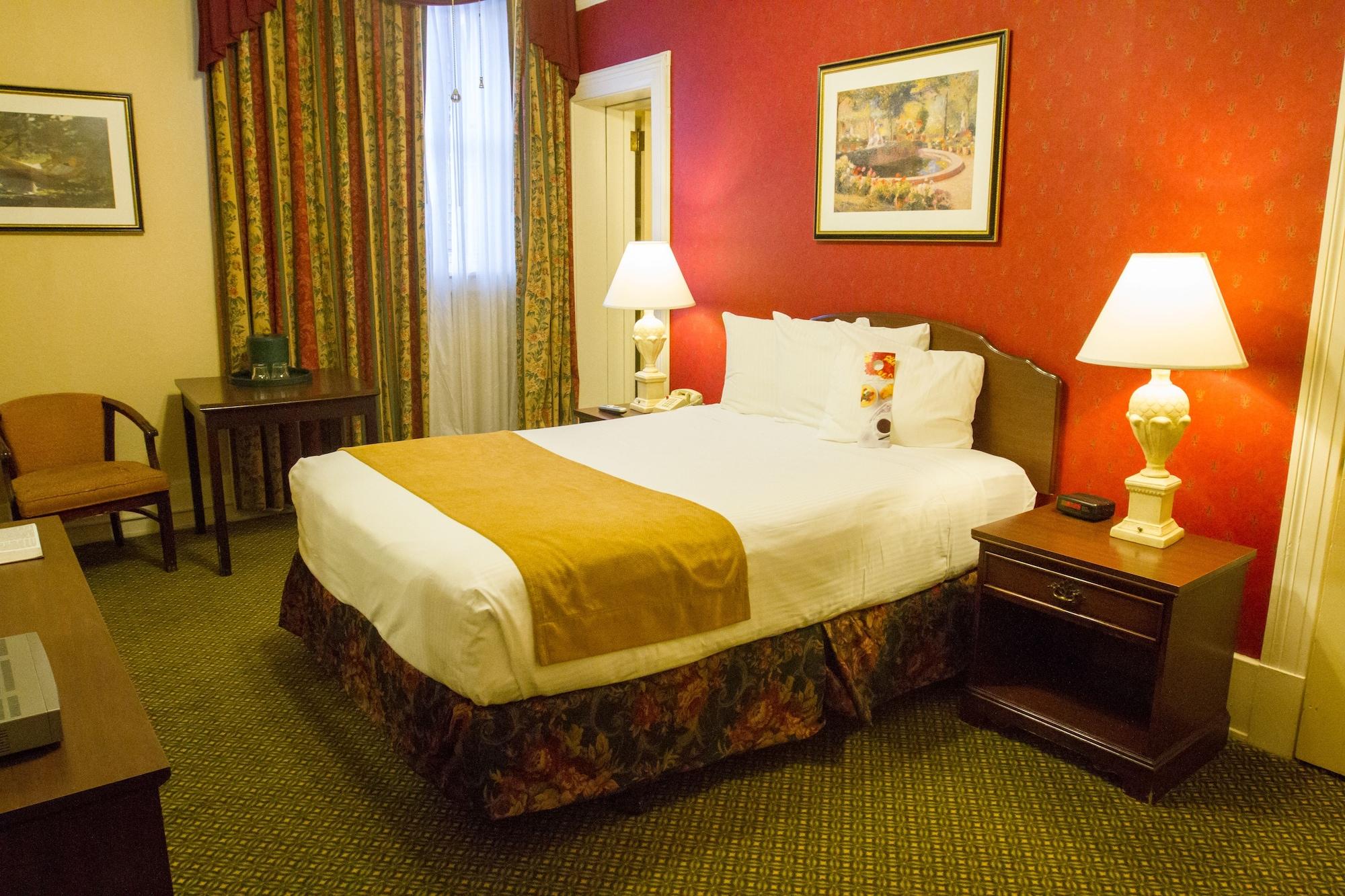 Hotel Colorado